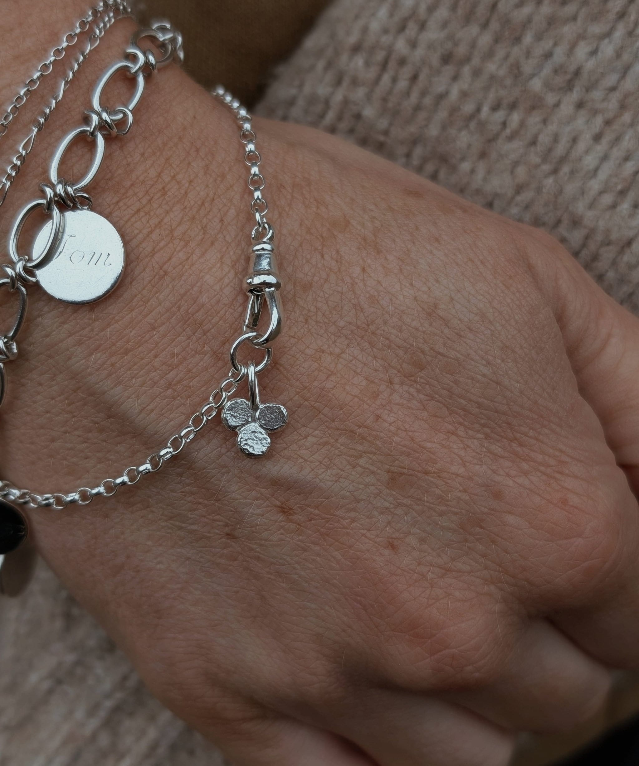 Milly-Maunder-Trio-Pebble-Clover-Charm-Pendant-Rustic-Chain-Bracelet-Stacking-Wrist-Stack-Sterling-Silver
