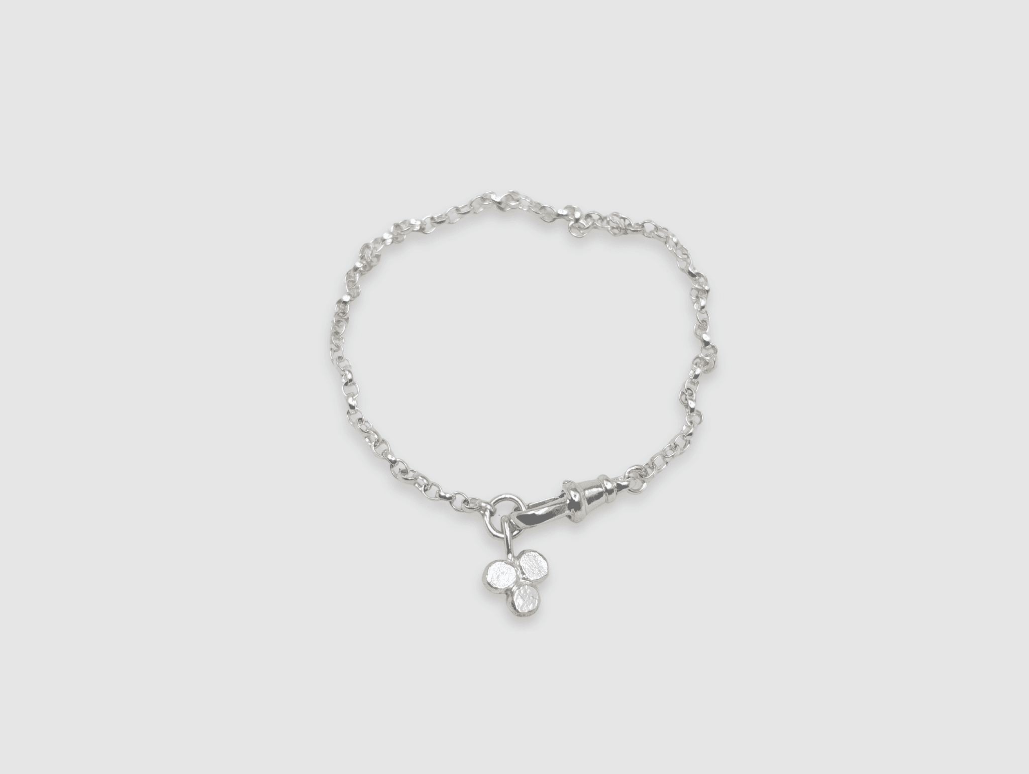 Milly-Maunder-Trio-Pebble-Clover-Charm-Pendant-Rustic-Chain-Bracelet-Stacking-Wrist-Stack-Sterling-Silver