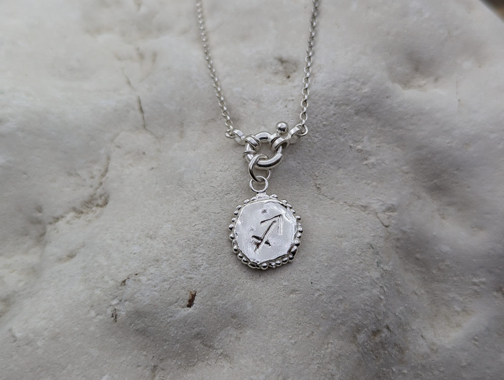 Milly-Maunder-Zodiac-Star-Sign-Coin-Disc-Vintage-Style-Antique-Heirloom-Pendant-Astrology-Chain-Necklace-Sterling-Silver-Personalised