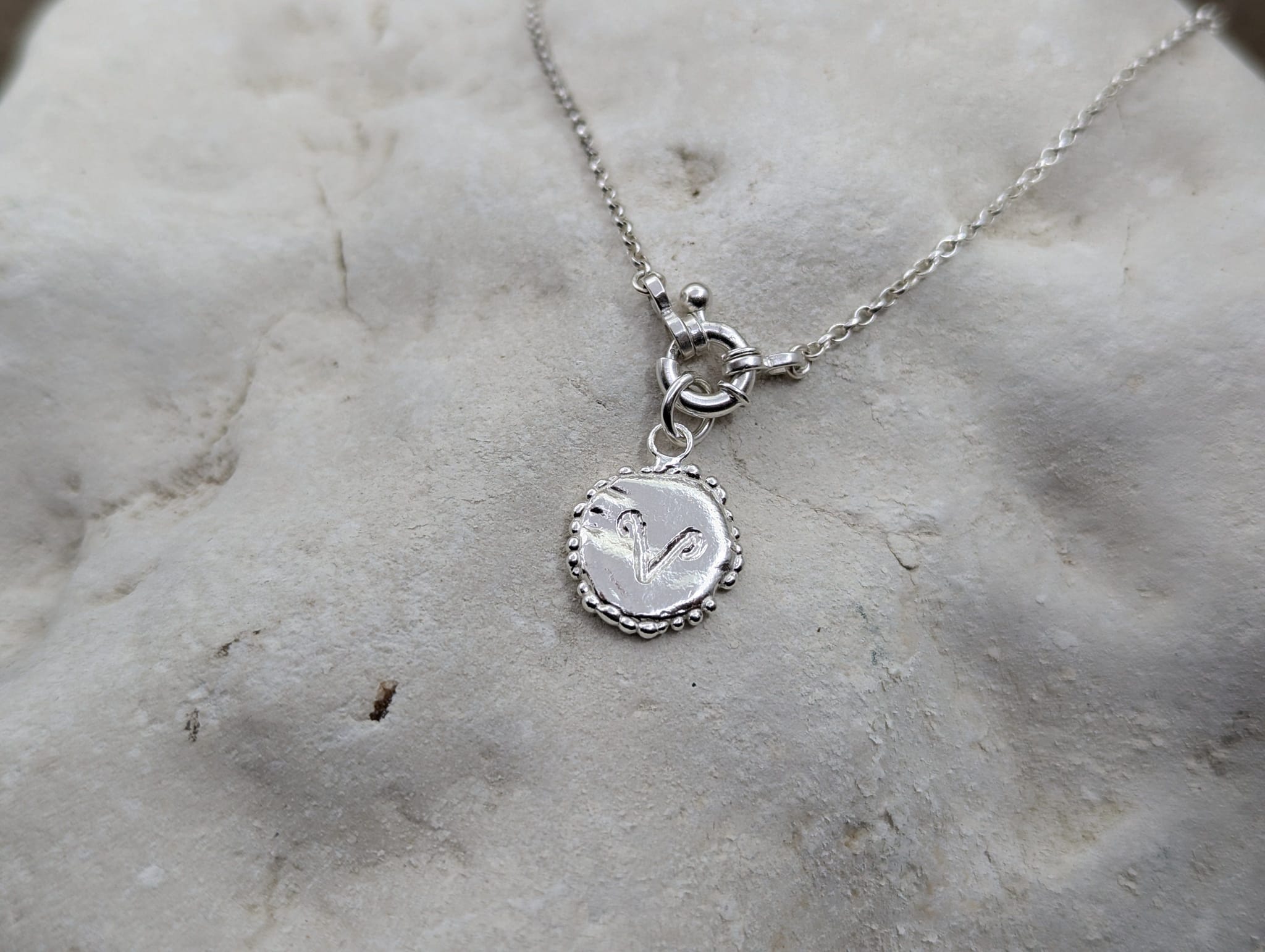 Milly-Maunder-Zodiac-Star-Sign-Coin-Disc-Vintage-Style-Antique-Heirloom-Pendant-Astrology-Chain-Necklace-Sterling-Silver-Personalised