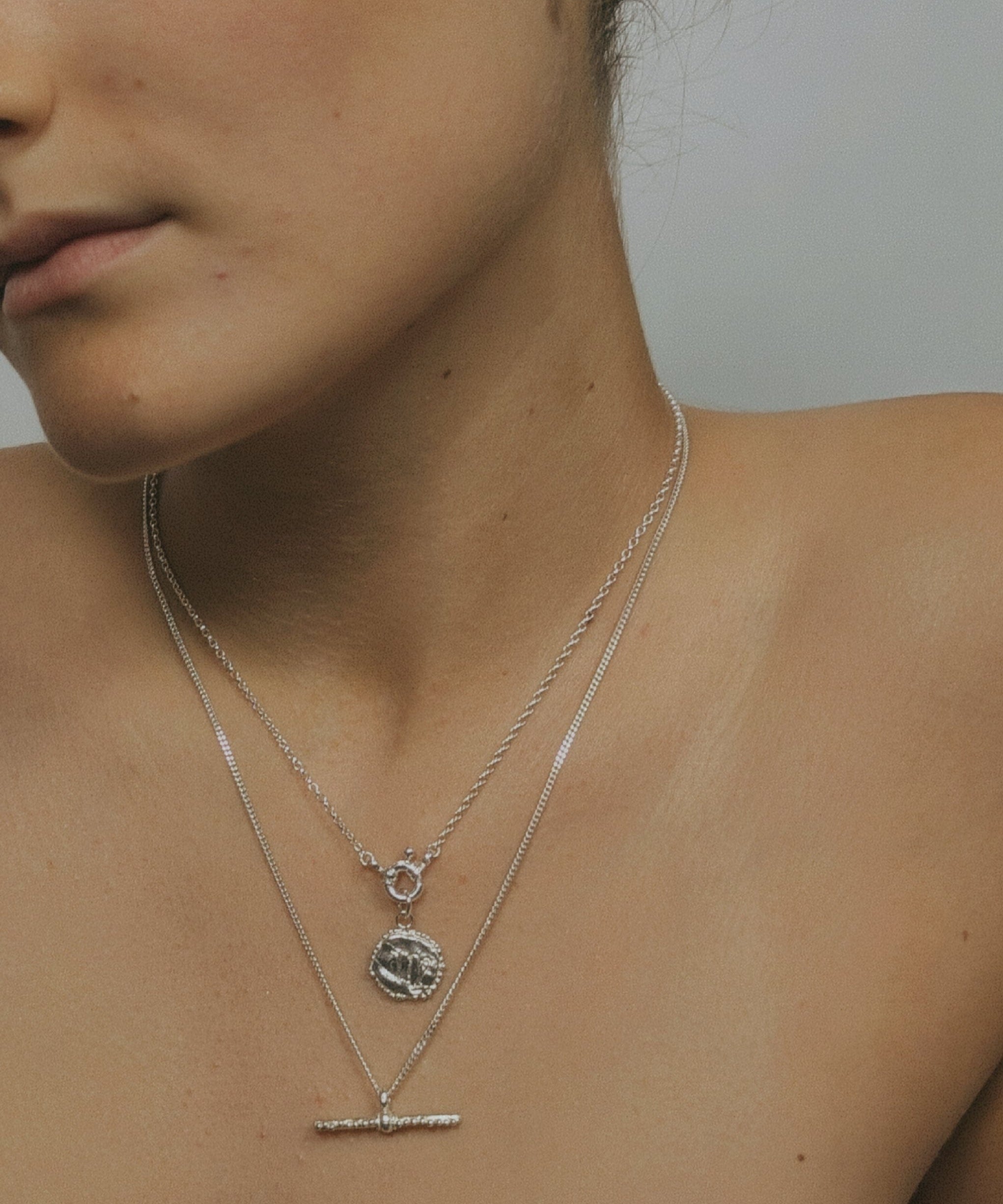 Milly-Maunder-Zodiac-Star-Sign-Coin-Disc-Vintage-Style-Antique-Heirloom-Pendant-Astrology-Chain-Necklace-Sterling-Silver-Personalised